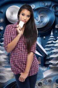 Samantha Lee